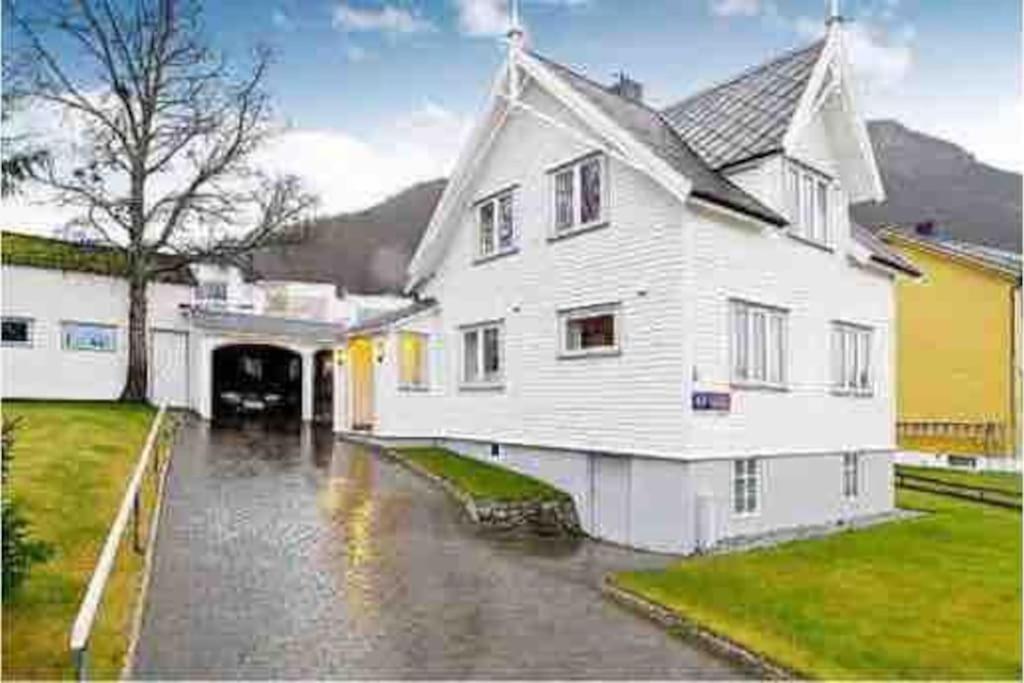 Villa Arctica Tromso Exterior photo